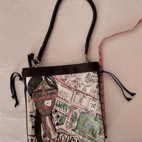BRIGHTON "Art to Wear" Paris Survival Guide Crossbody Bag Fashionista Collection - Picture 2 of 5